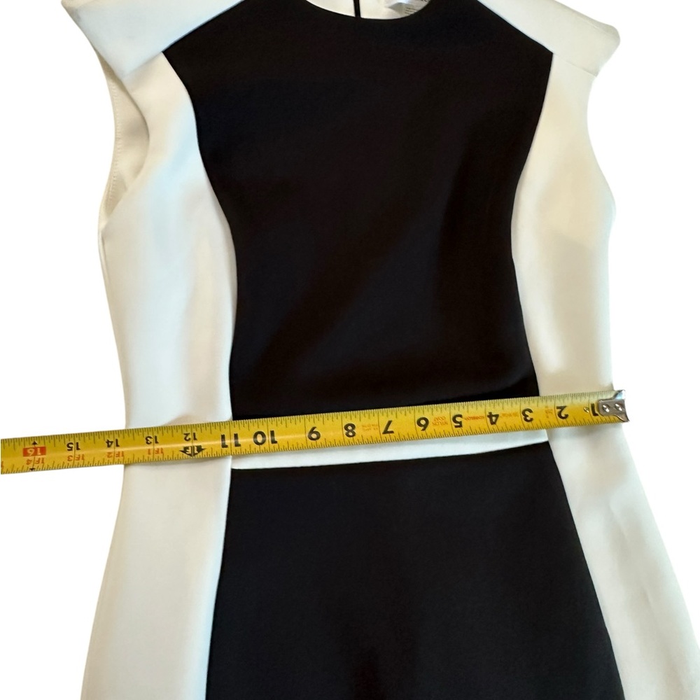 NWT Calvin Klein Colorblocked Scuba Sheath Dress Size 4 - Picture 17 of 17